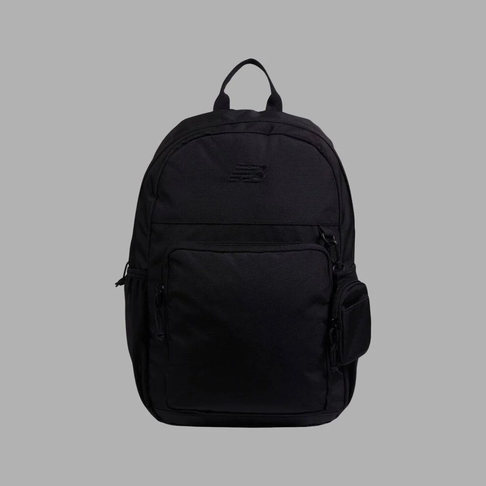 Un sac NB noir.