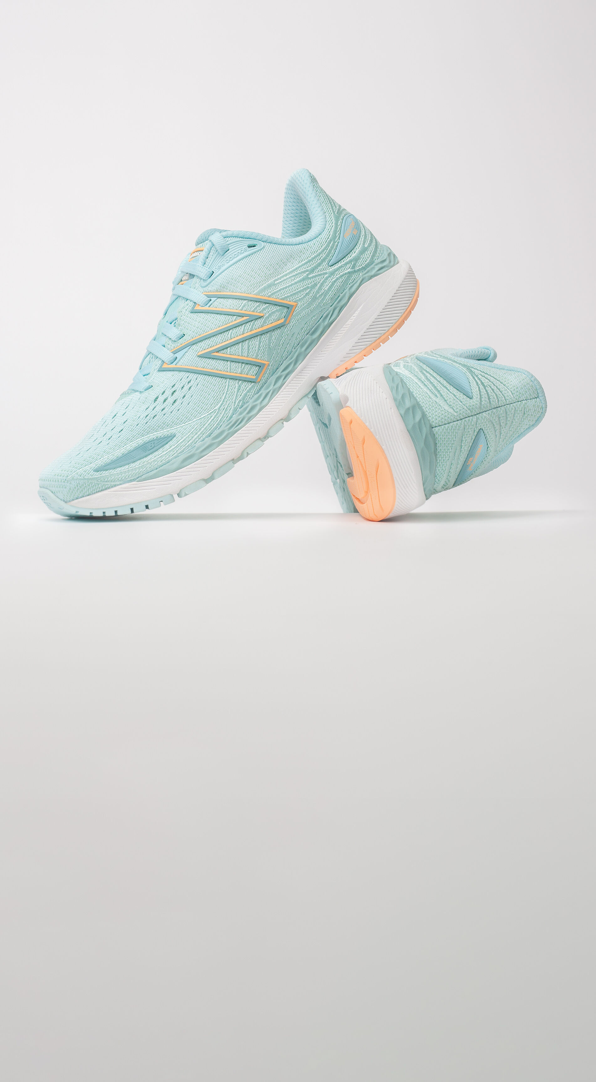 new balance running shoes women
