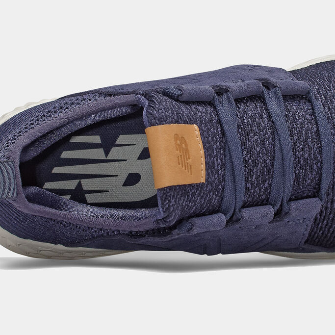 Top and inside view of navy Fresh Foam Cruz v1