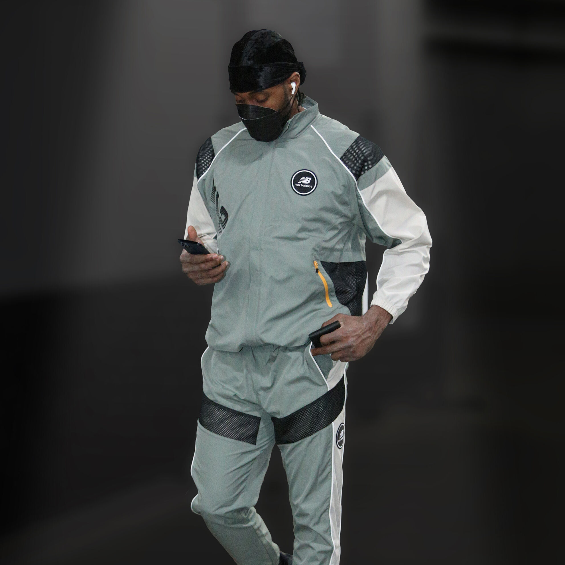 kawhi new balance gear