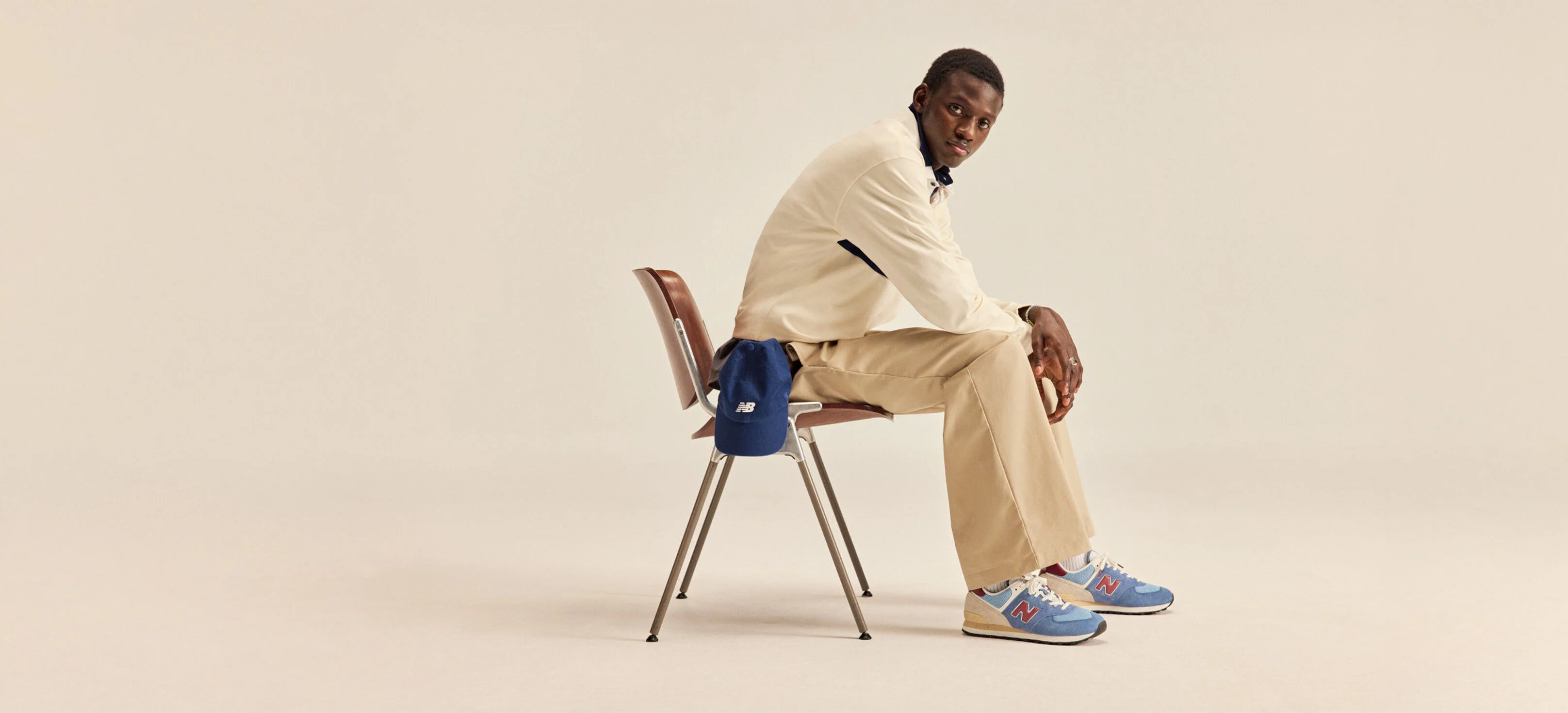 ★★New Balance★★ NBNDF21303 UNI Essential Small Logo Long Shoes, Sneakers, & Athletic Wear - New Balance
