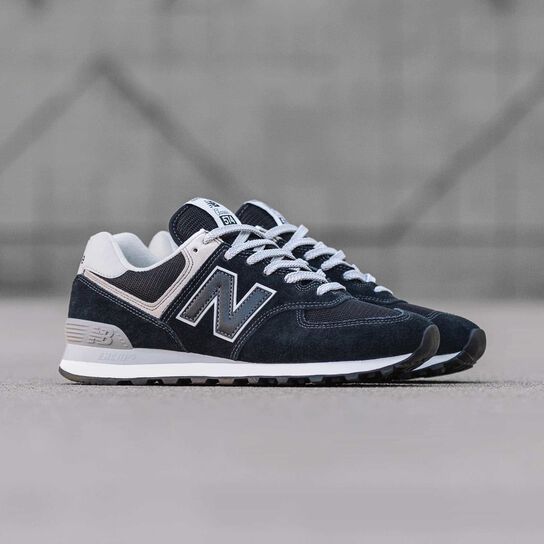 New Balance 574 New Balance The women's 574 was created in 1988 and is one of our most iconic models. new balance 574 new balance