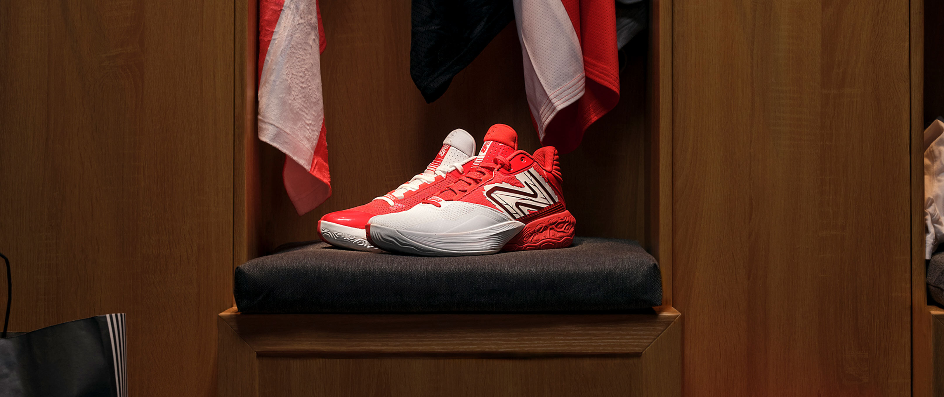 TWO WXY V4 New Balance