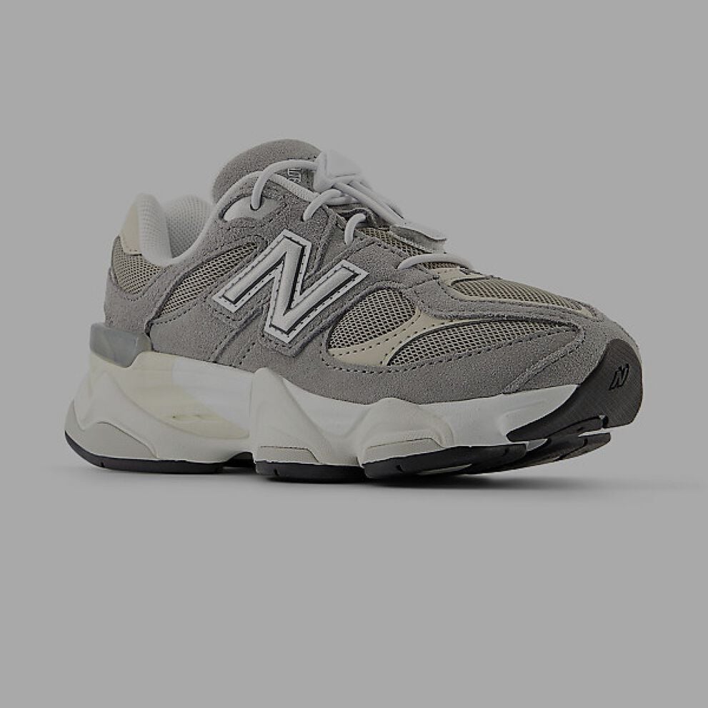 Grey Shoe with bungee like laces.