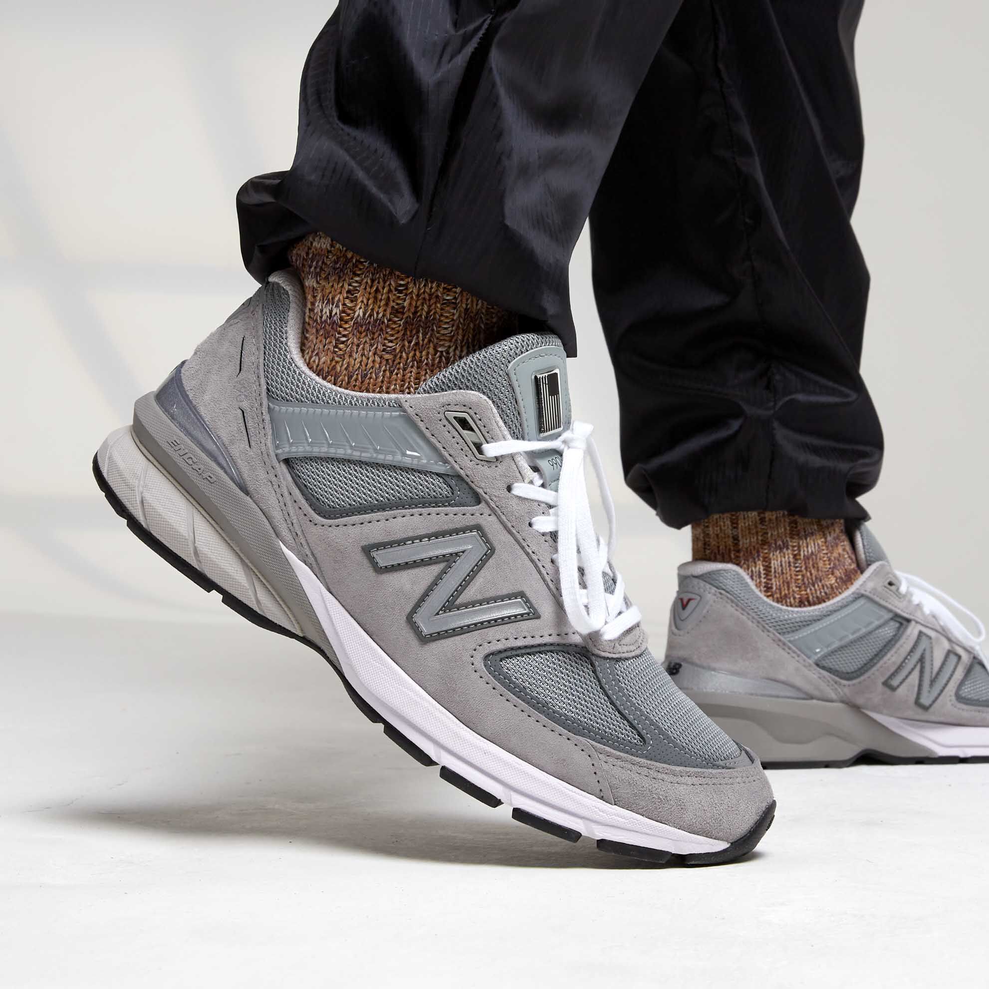 new balance 990 extra wide