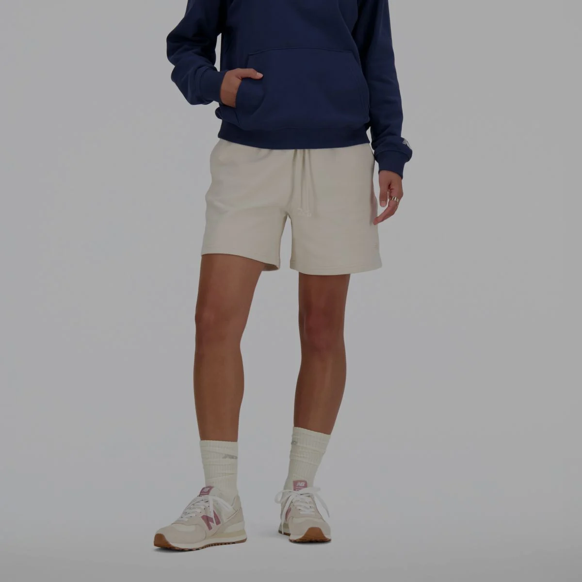 【New Balance】 WOMEN 3.5 track shorts / 追跡付 New Balance Shorts - Women's Accelerate Pacer 3.5 Inch