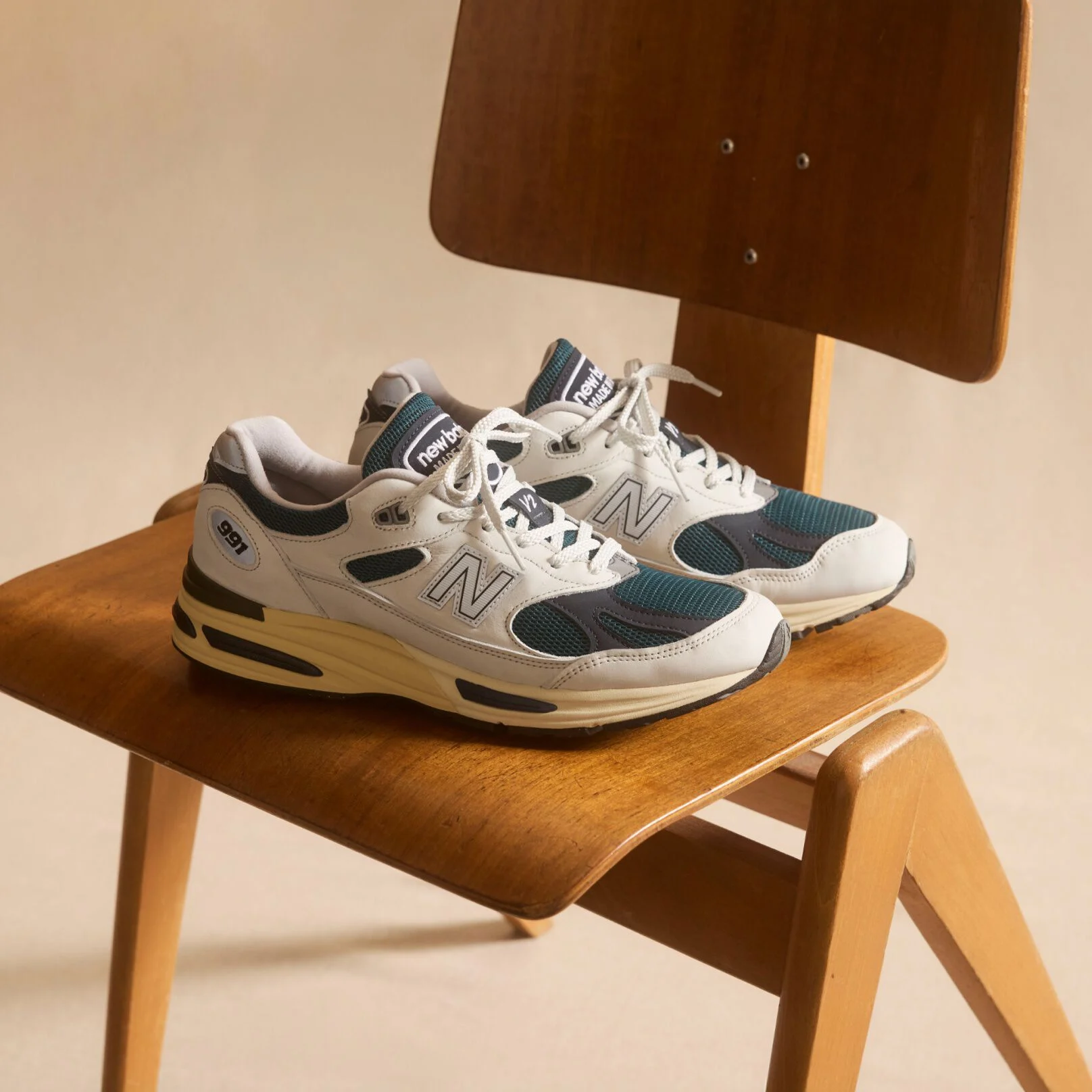 美品！New Balance 991V2 U991NV2 24.5センチ Made in UK 991v2 - New Balance