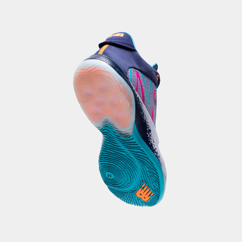 Floating shoe, focusing on the heel and the outsole.
