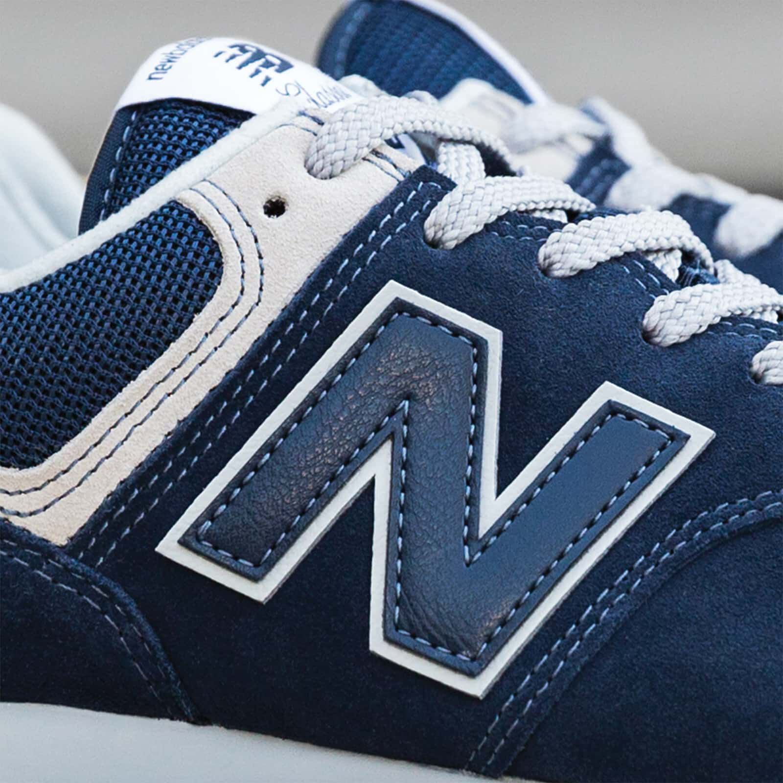 new balance 574 women navy blue