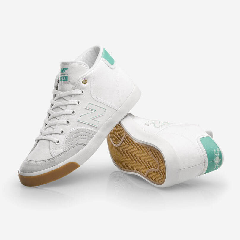 Stacked pair shot of the Pro Court 213 on off-white background.