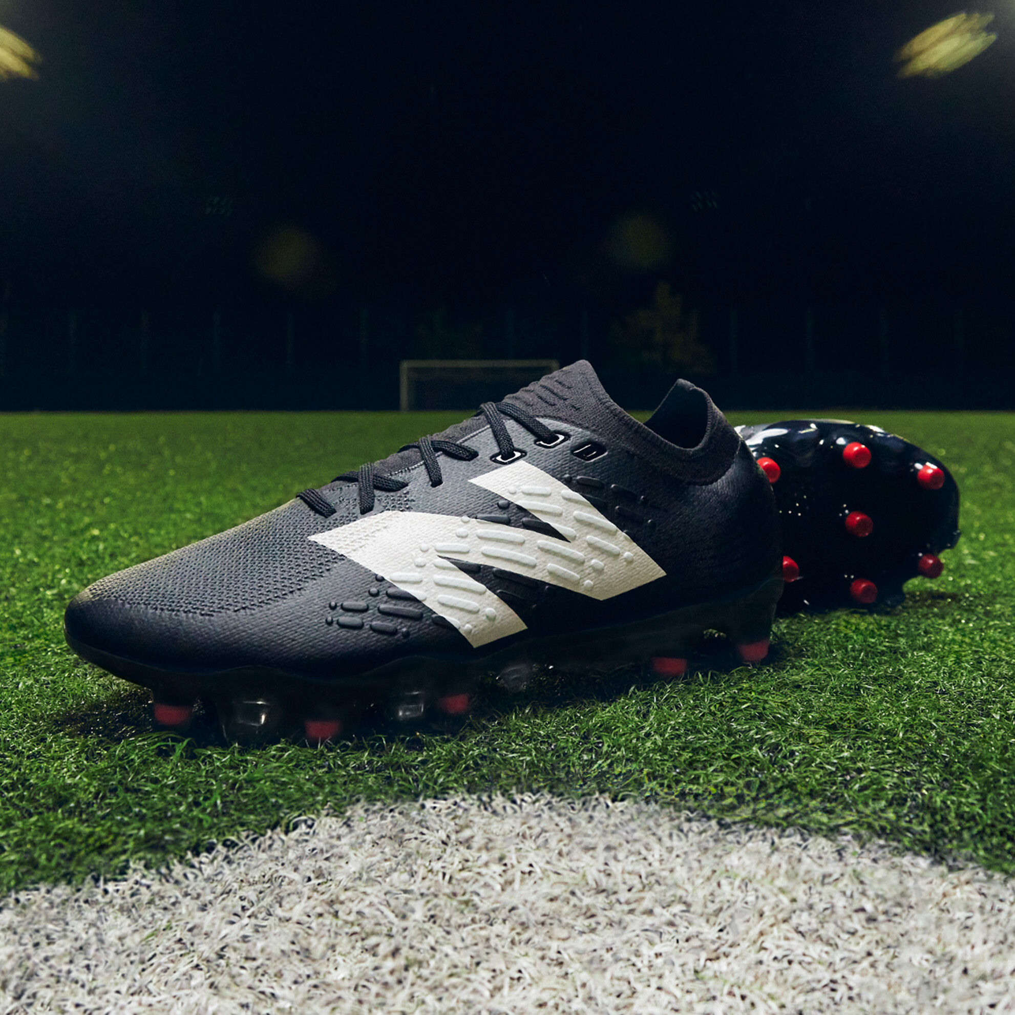 Men s Women s Soccer Cleats Gear New Balance