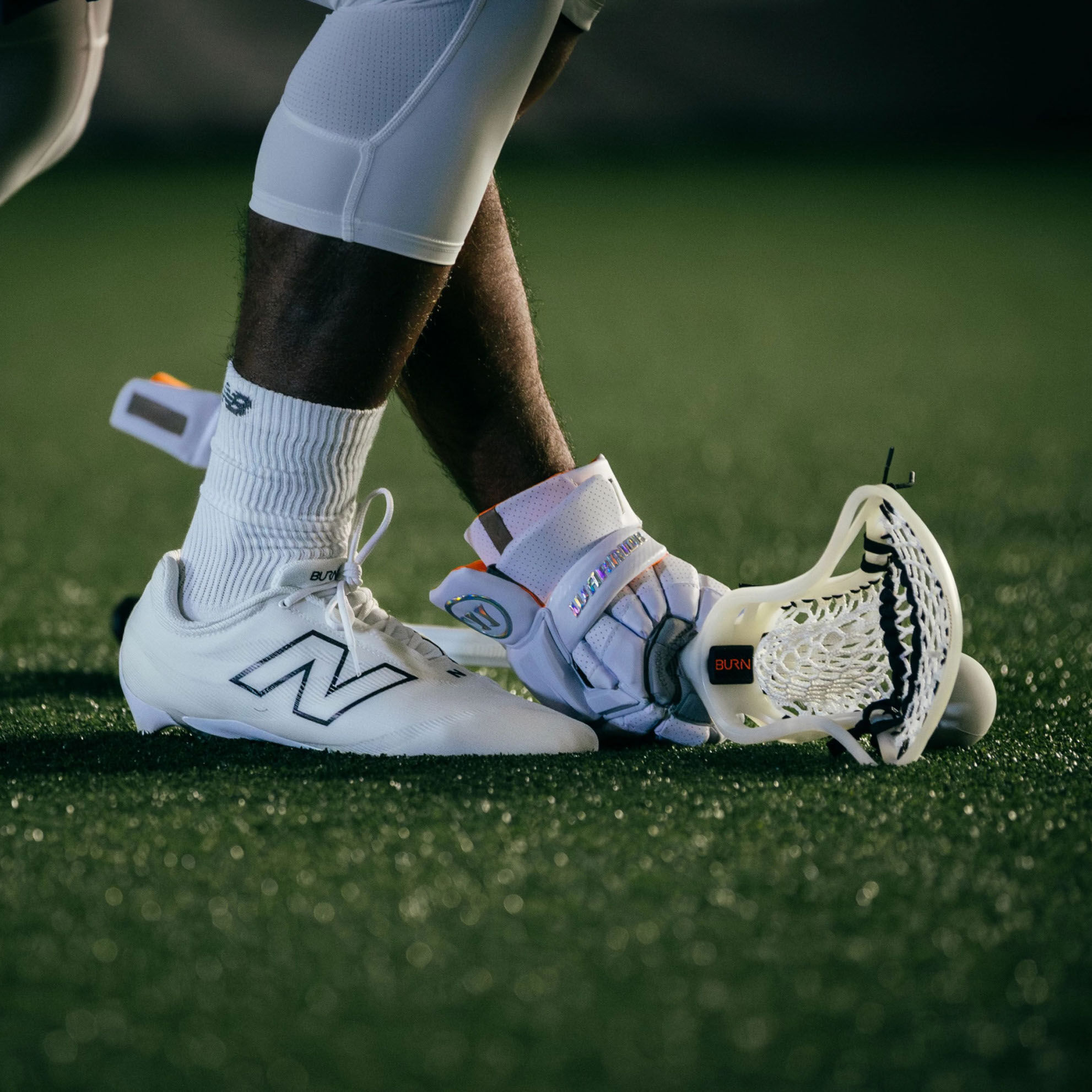 New balance top burn cleats