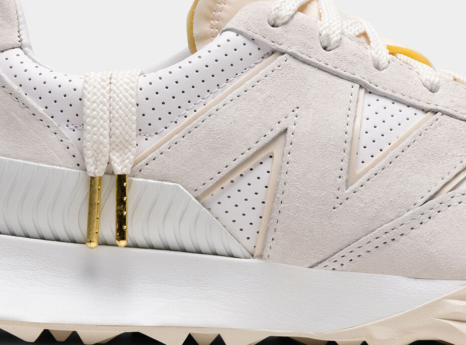 Installation Inaccurate Blot Athletic Footwear and Fitness Apparel - New Balance