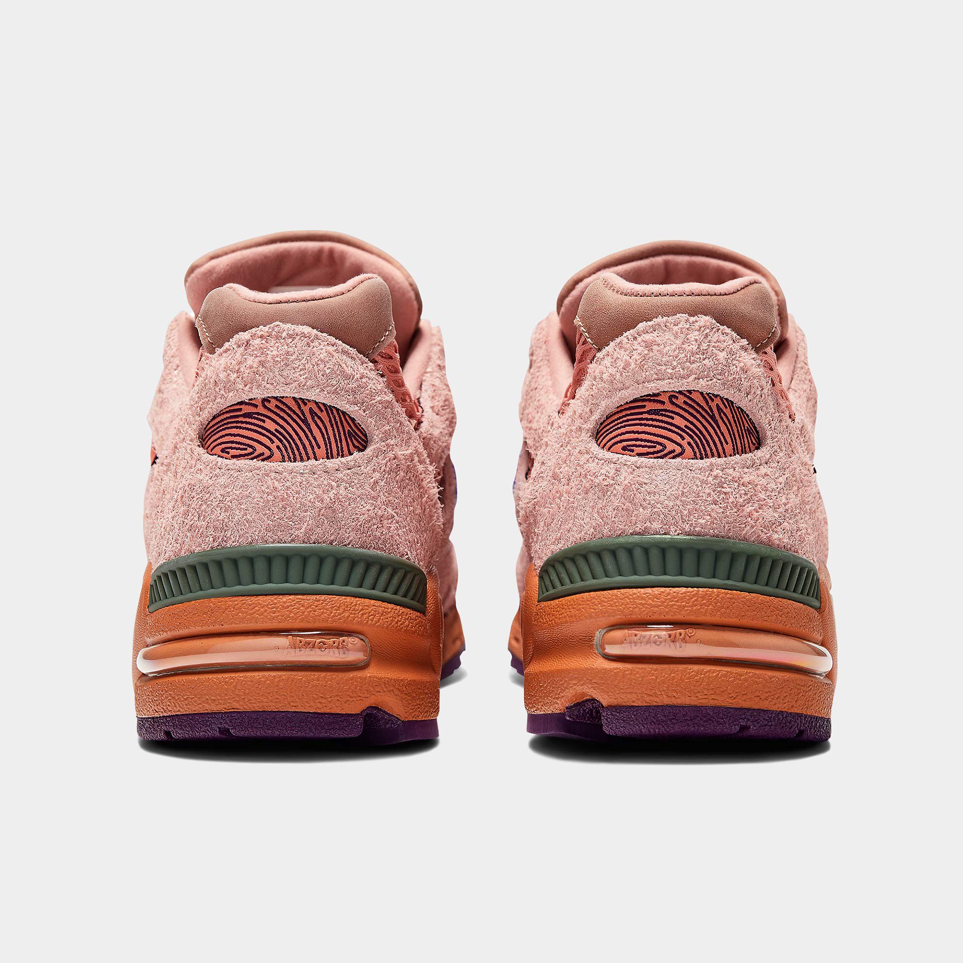 Salehe Bembury x New Balance MADE in USA 990v2