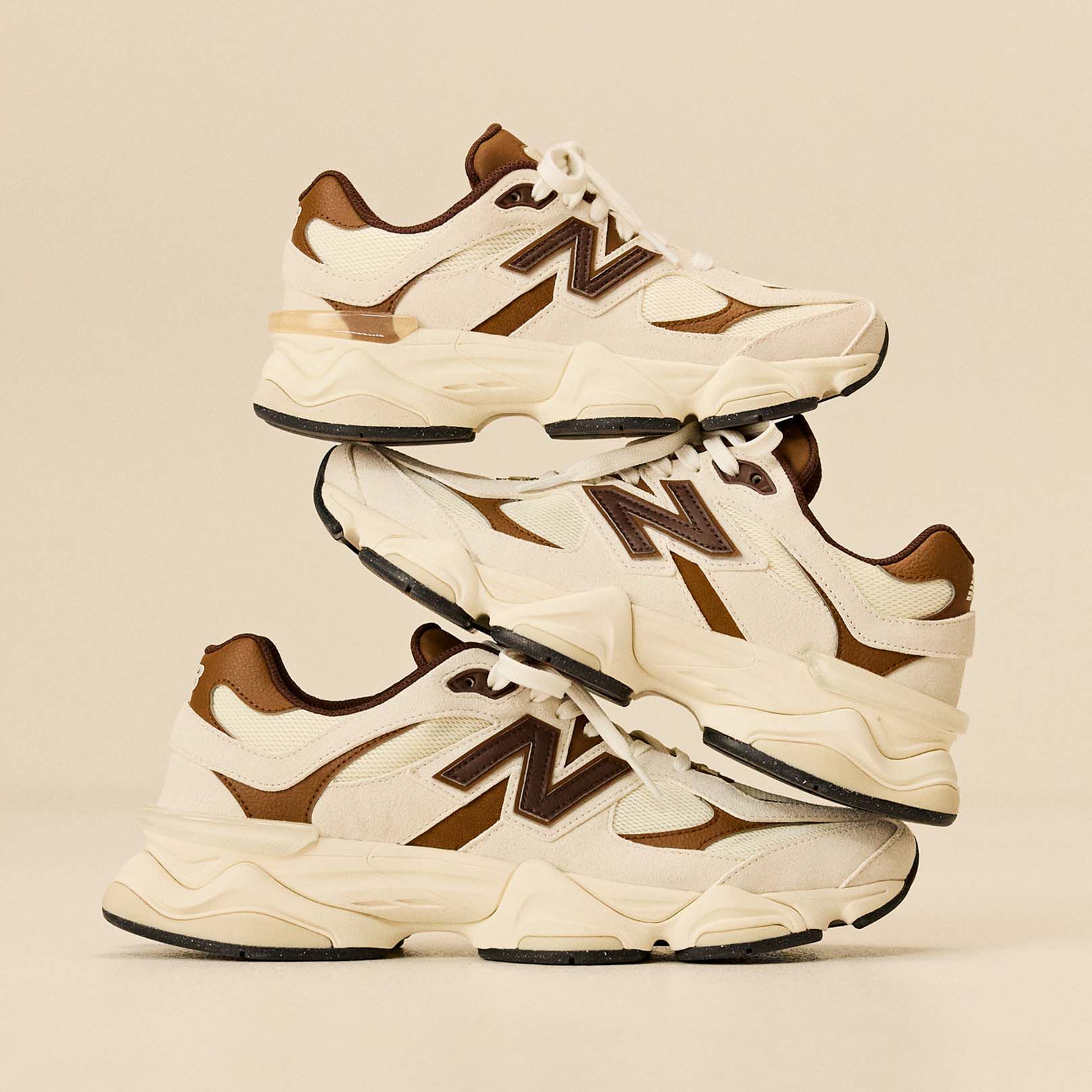 Chaussures profil lat&eacute;ral 9060