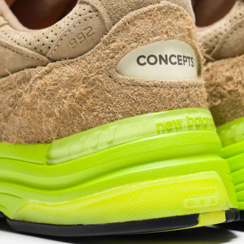 Detailed shot of the heel of the 992
