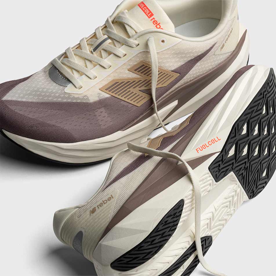 スパイク・シューズ newbalance fuelcell rebel v5 FuelCell Rebel v5 - New Balance