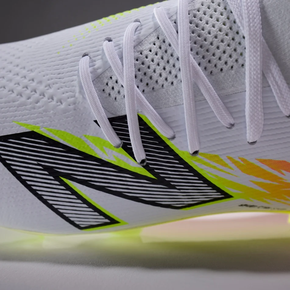 FURON ELITE FG V8 - New Balance