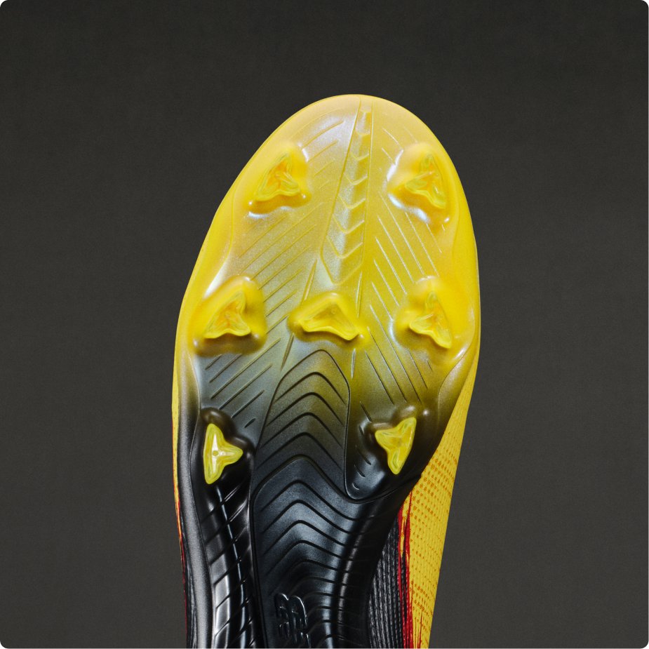 Furon Elite FG V8 - New Balance